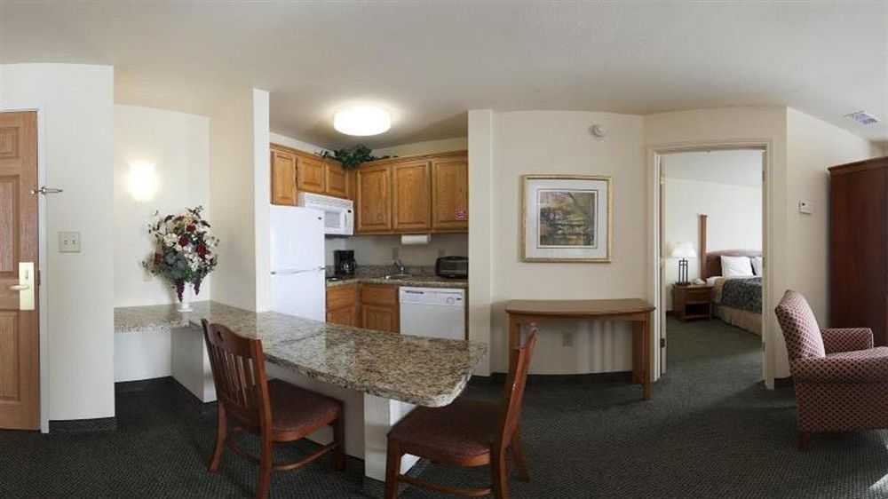 Staybridge Suites - Brownsville By Ihg Buitenkant foto